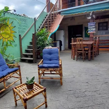 Chill Inn Paraty Hostel & Pousada-2